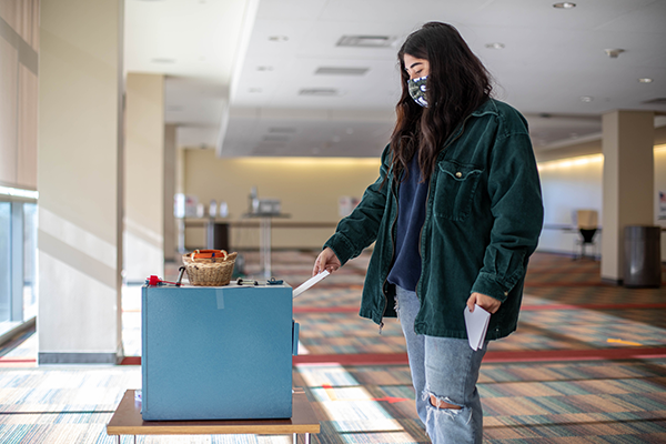 student enters ballot